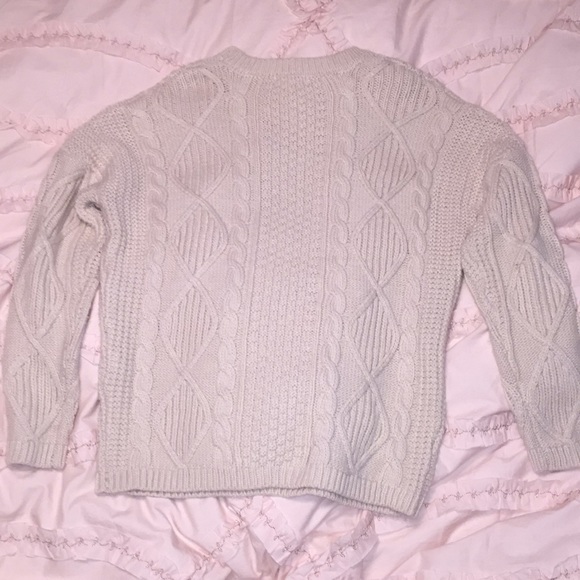 Oversized cable knit sweater - Picture 2 of 4